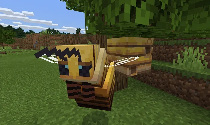 Мод: Queen Bee 1.14+