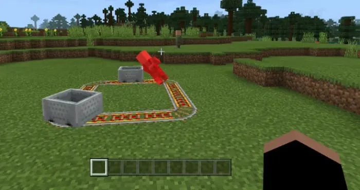 Вагонетка сбивает жителя