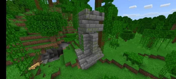 Статуя жителя в джунглях