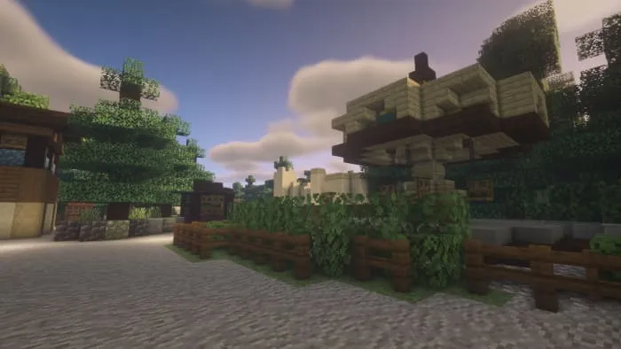 Деревья и постройки