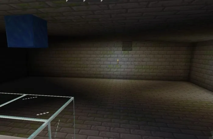 Комната с факелом