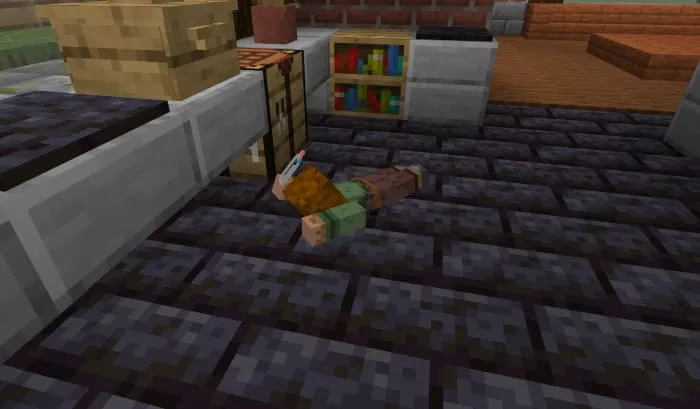 Ребенок на животе