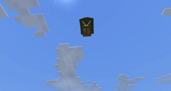 Летит ящик с припасами