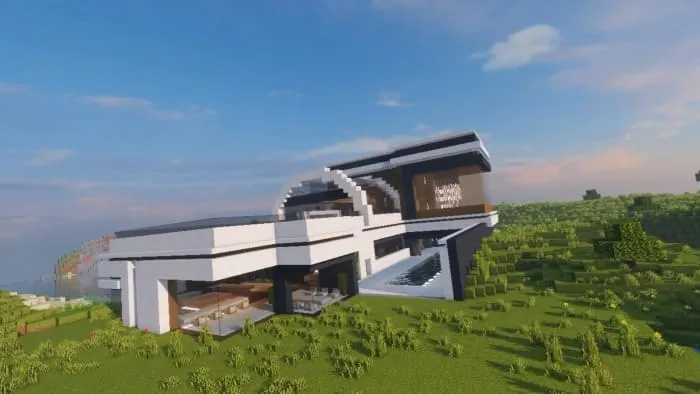 Вид виллы с боку