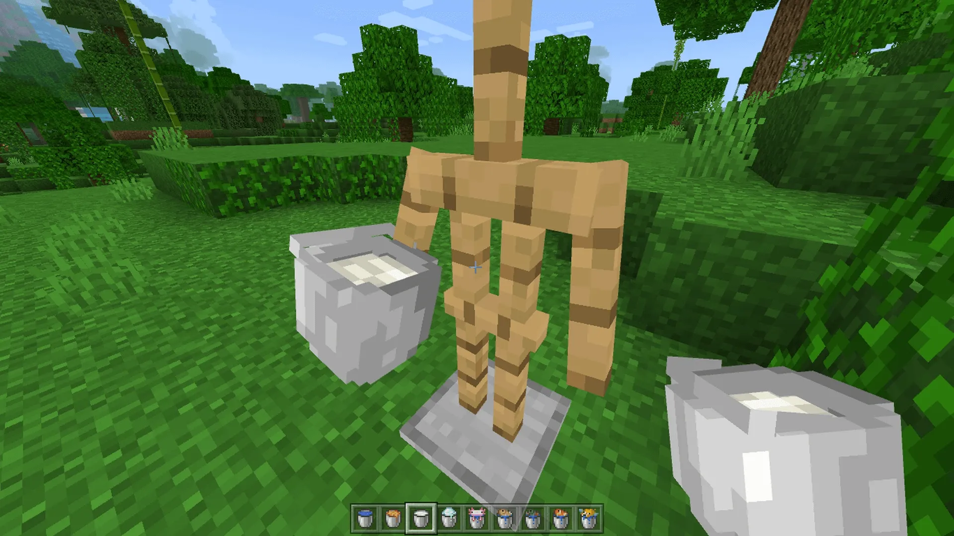 Ведро с молоком