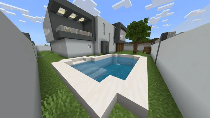 Басейн во дворе дома