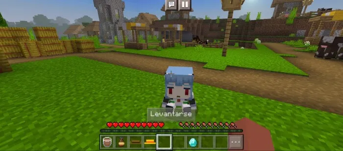 Рей чикита сидит и разговаривает