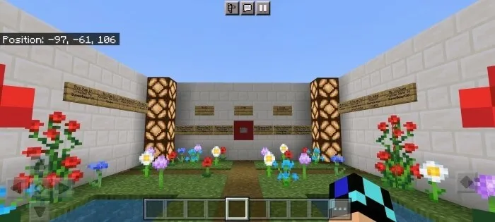 Сад в белом доме