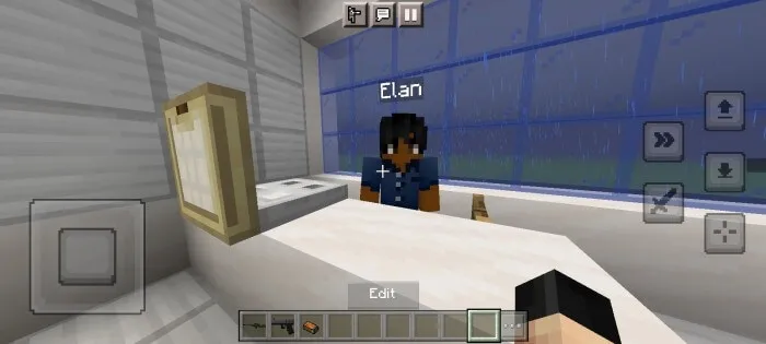 Кассир на работе