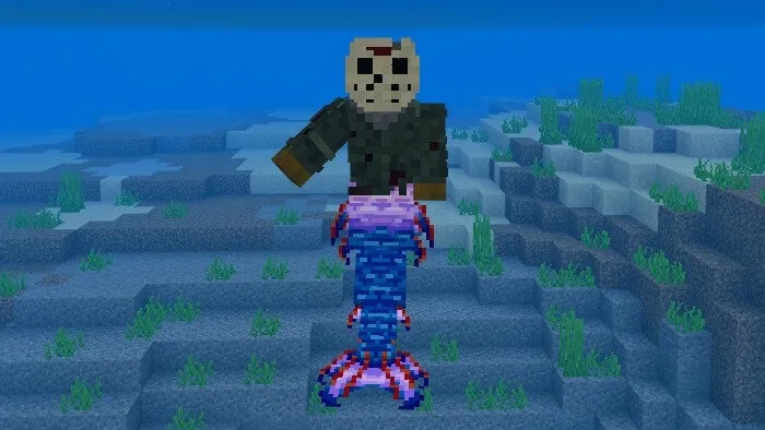 Игрок с синим хвостом русалки