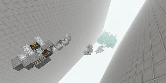 Паркур с сундуками и паутиной