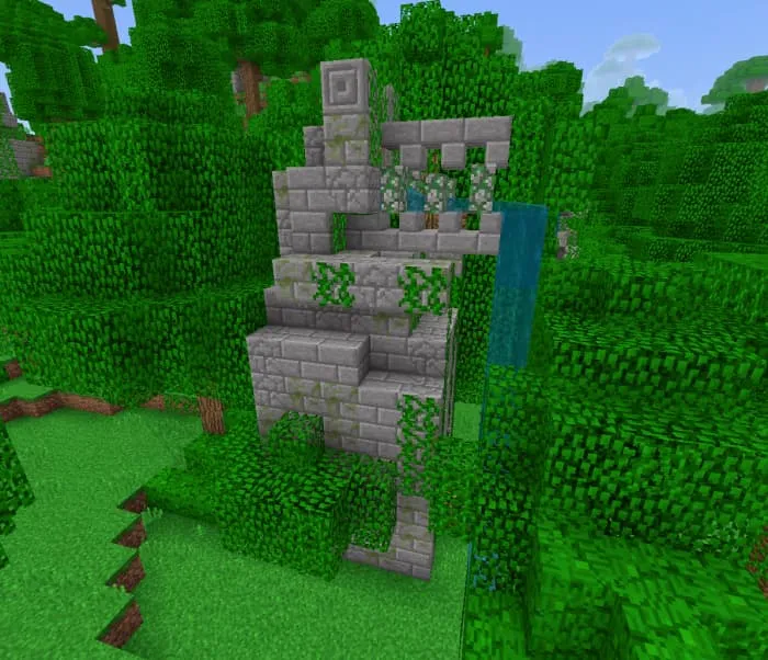 Руины в джунглях