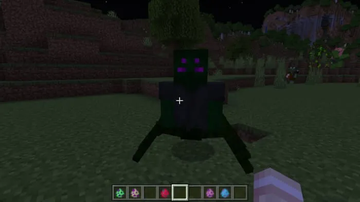 Зомби-паук ночью