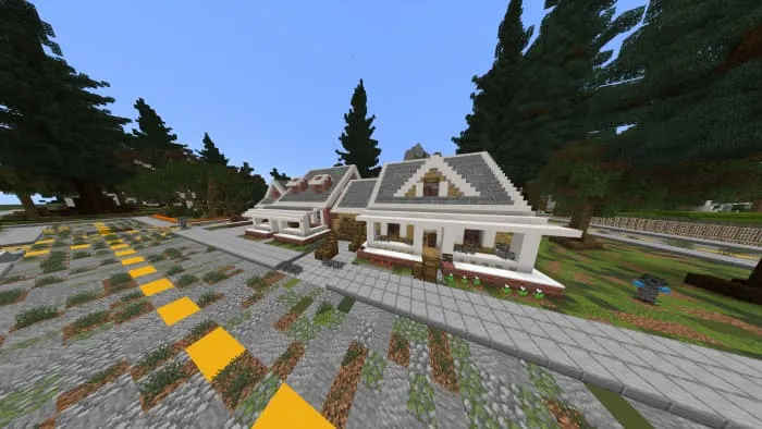 Дом посреди деревьев