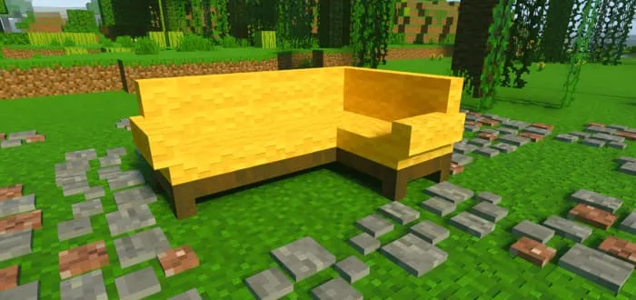 Желтый диван