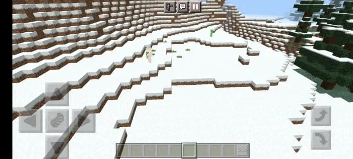 Кукольный железный голем в зимнем биоме