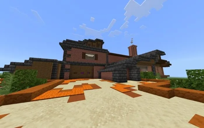 Дом спереди