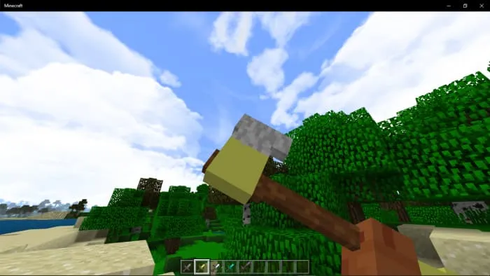 Золотой меч в виде топора