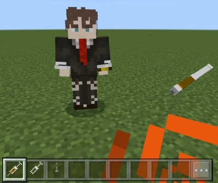 Шприц в руке