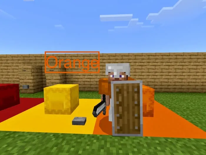 Оранжевый персонаж