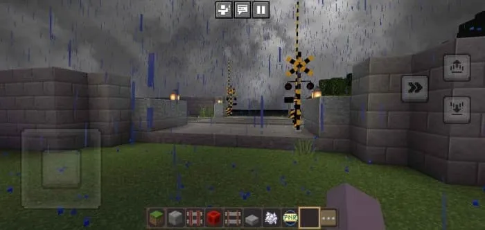 Железнодорожные знаки под дождём