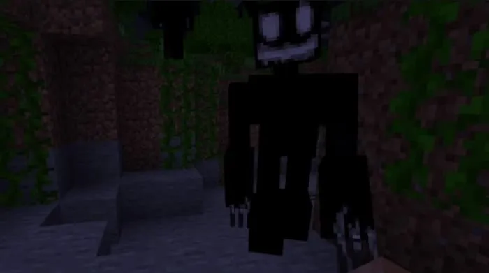 Жуткий монстр с улыбкой