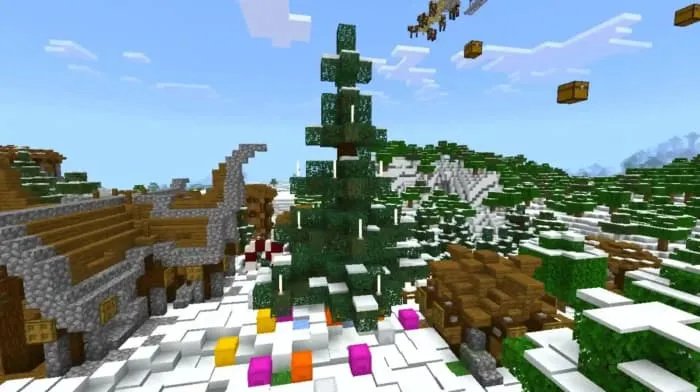 Ёлка возле домов