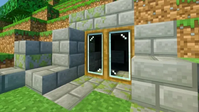 Стеклянные двери в рамке в замшелой пещере