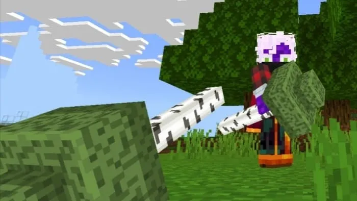 Трезубец в виде дерева в руке игрока