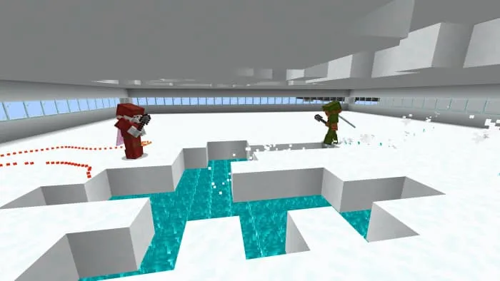 Игроки лопают снег лопатой