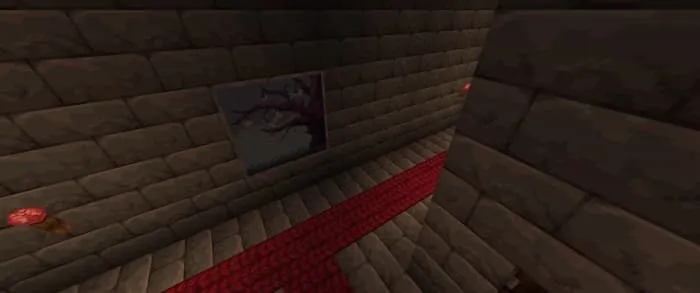 Картина в коридоре