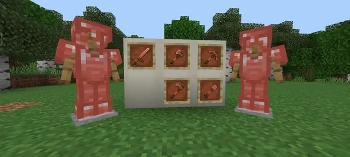 Медные инструменты в рамках и доспехи