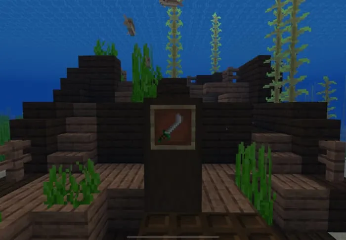 Затонувший кортик в рамке