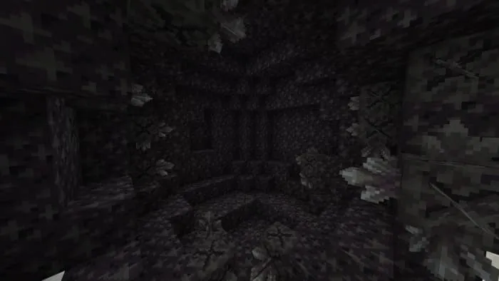 Угольная жеода внутри