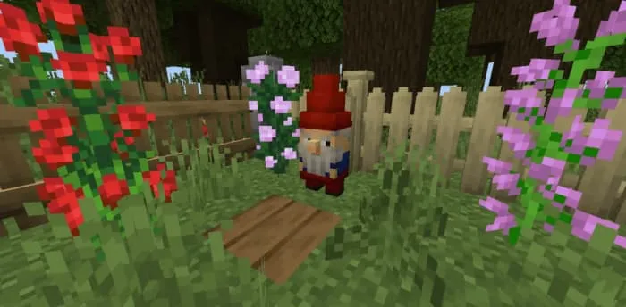 Очаровательный садовый гном для украшения двора или клумбы