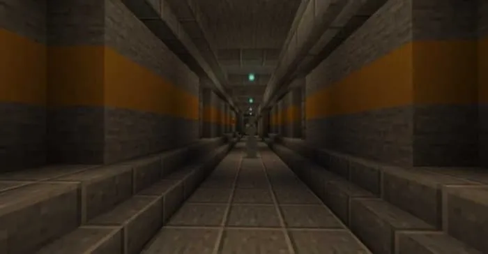 Обитатель стены смотрит на игрока