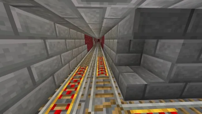 Система из рельс в пещере