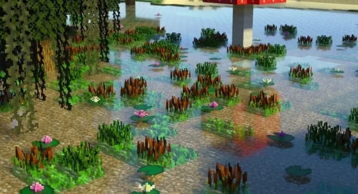 Болотистая трава