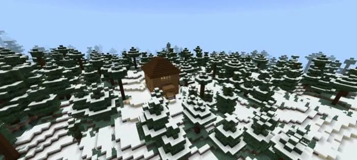 Снежный лес вокруг дома