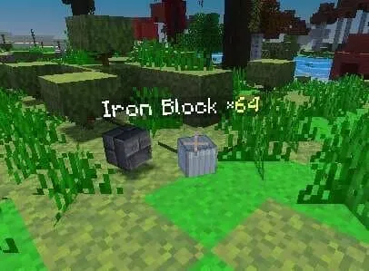 Железный блок на земле