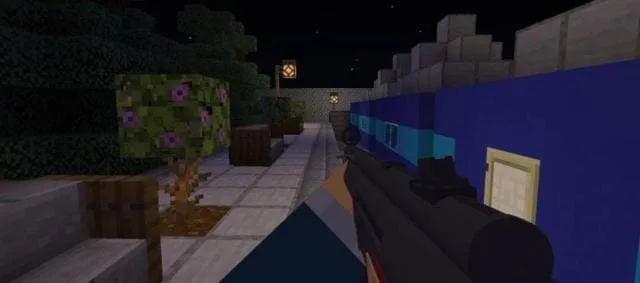 Детализированная 3D-модель оружия в руках игрока