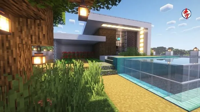 Бассейн возле дома