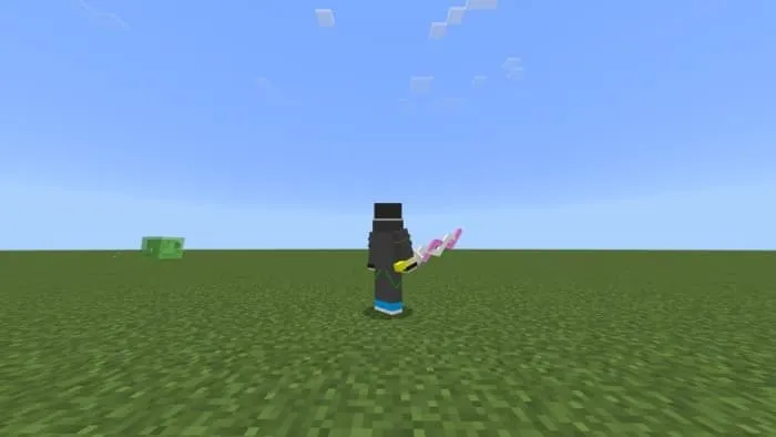 Розово-белый меч