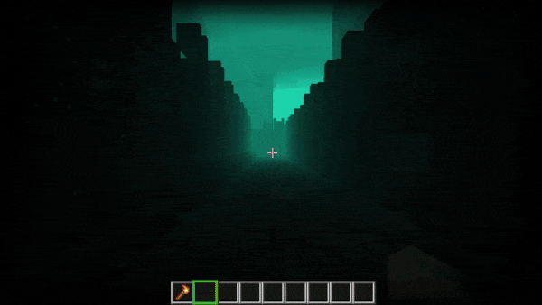 Игрок идет по темному проходу с факелом в руке