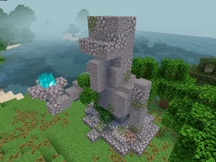 Грозная статуя из камня с факелом в руке