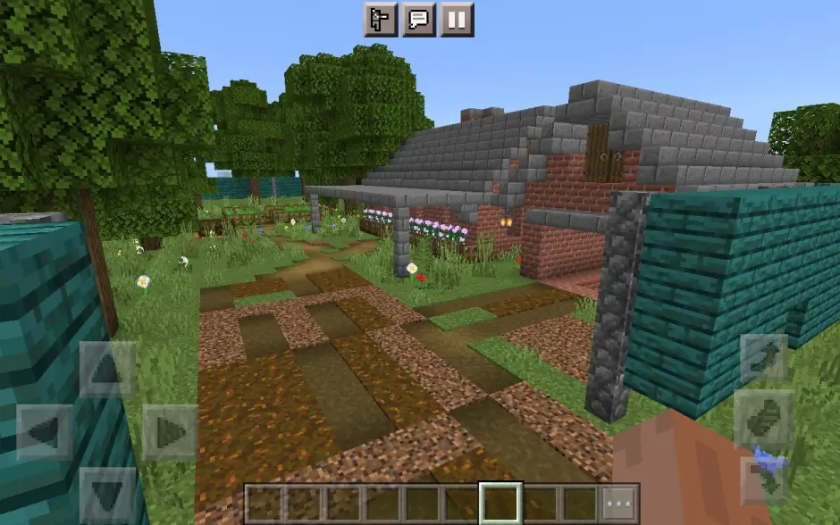 Забор вокруг дома