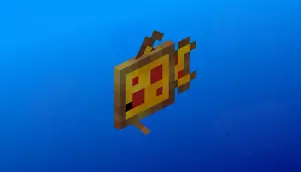 Рыба в виде квадратной пиццы в воде