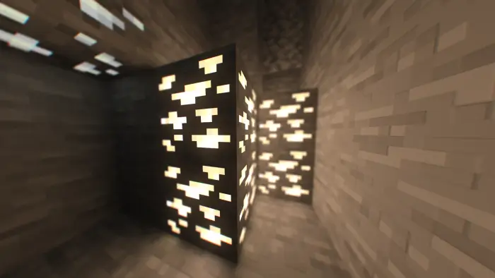 Сверкающая золотая руда в пещере