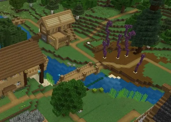 Небольшие дома и мост через реку