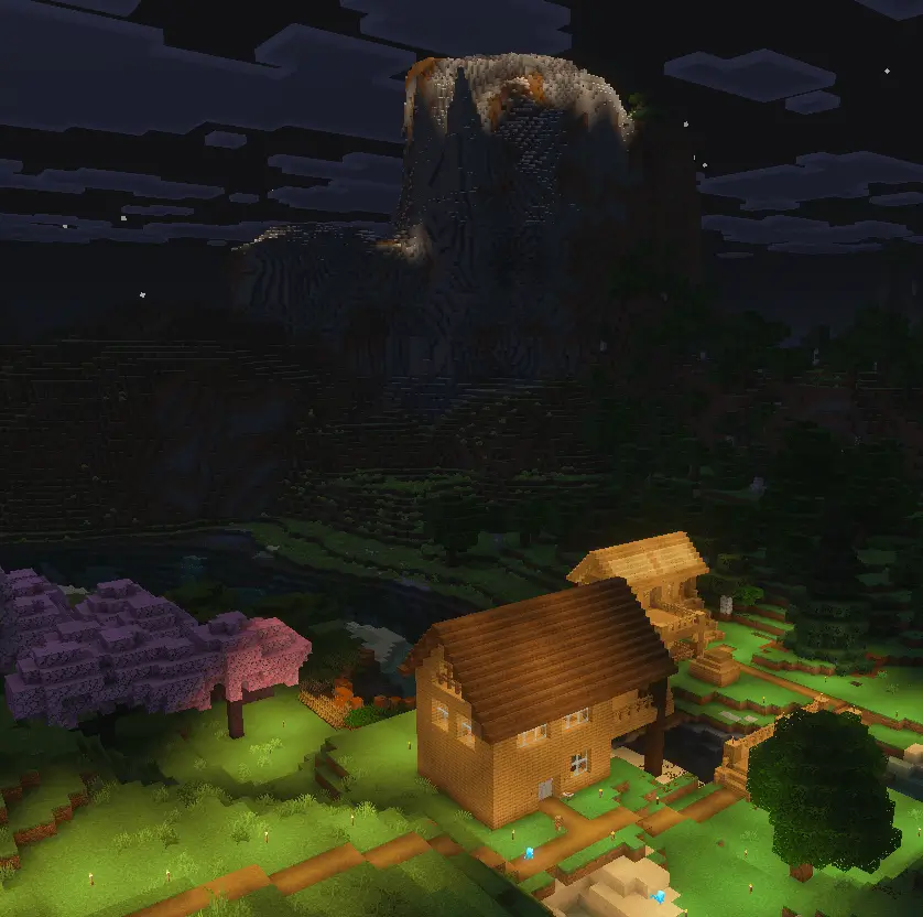 Высокий хом с некоторыми освещенными участками